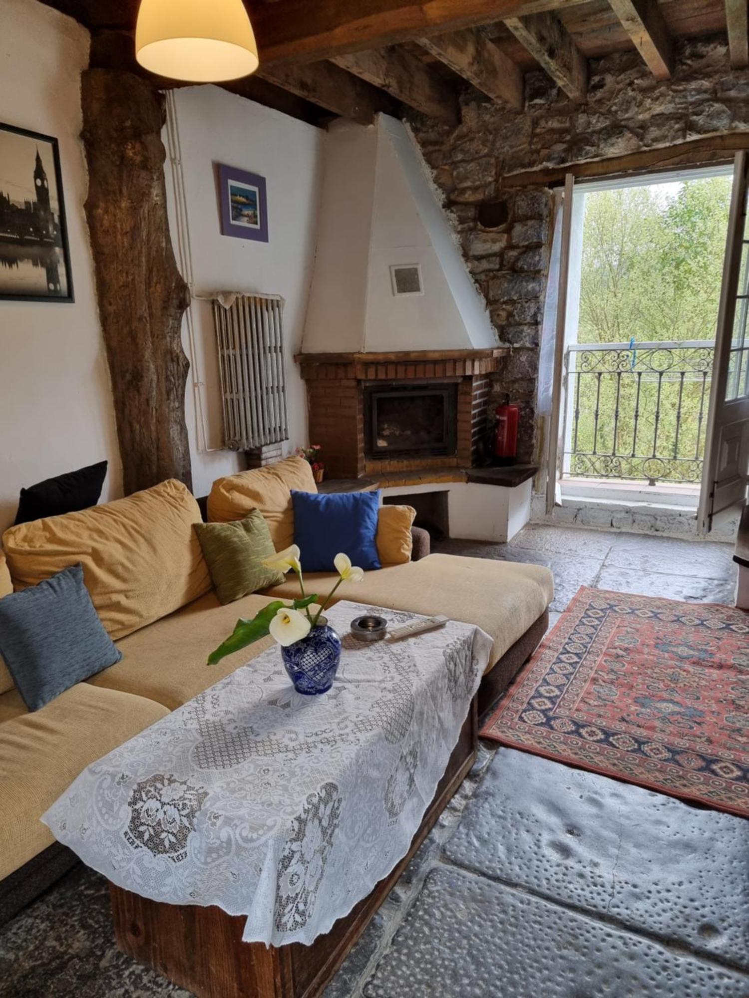 Corias Casona Junto Al Narcea Villa ภายนอก รูปภาพ